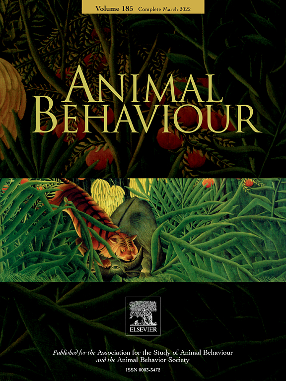 Go to journal home page - Animal Behaviour